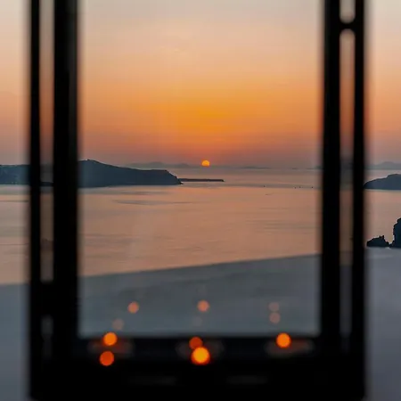 Caldera Senses Fira (Santorini)
