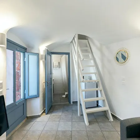 Caldera Senses Fira (Santorini)